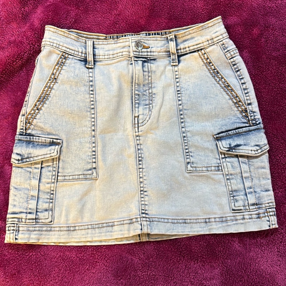 Lovegen acid wash jean skirt